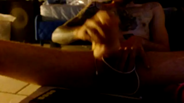 Damn_bro23's Live XXX Chat