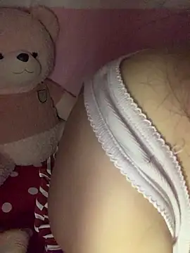 Micky_Cute Adlı Modelin Canlı XXX Sohbeti