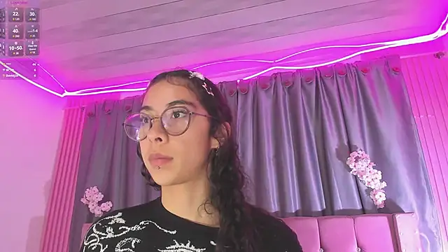 Chat XXX ao vivo de Sarah_Moon1