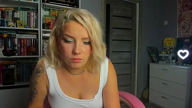 Julia_666's Live XXX Chat