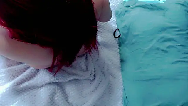 Imannejulienne - Fuckme and bounce tits with tips/SQUIRT