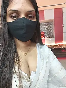 CUTE-SIMRAN- - Shower show with 5 mint lush cantrol