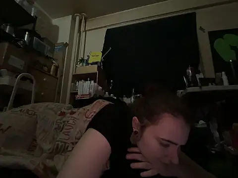 Snowbunnycake_131 élő XXX-chatje