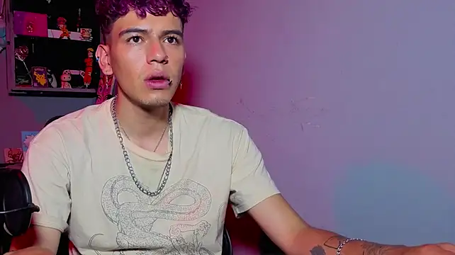 Chat XXX en directo de MikeyKuro