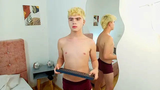Ian_Stone Live XXX-chat