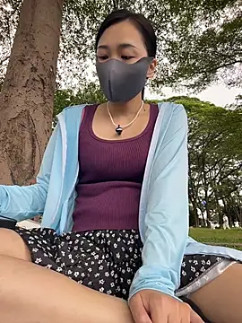 Nini_11 - 户外闪穴