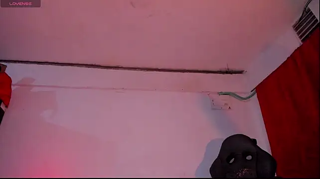 XXX chat uživo modela Heka_Prudence