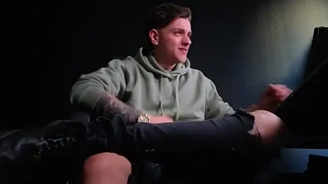 FelixStarkk Live XXX Chat