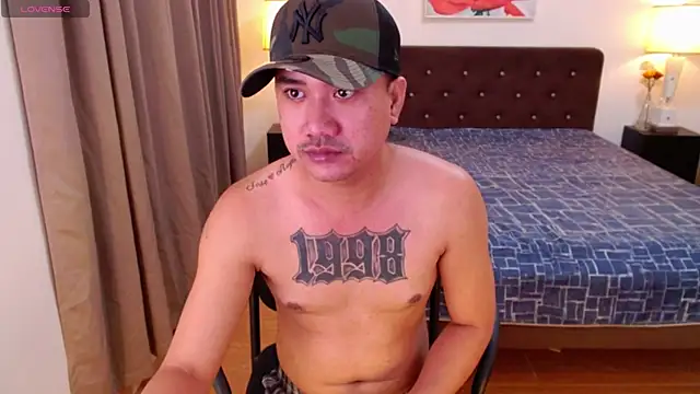 Chat XXX Live ExtraLarge_Ron