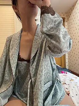 Xiaozz-001 - 脱衣舞表演