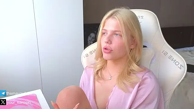 Maya_NextDoor