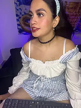 Chat +18 de Cris_bdsm1 ao vivo