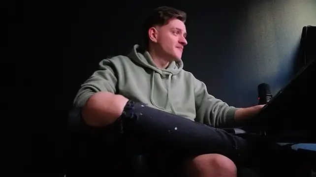 FelixStarkk 라이브 XXX 채팅