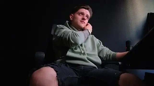 FelixStarkk – Naživo XXX chat