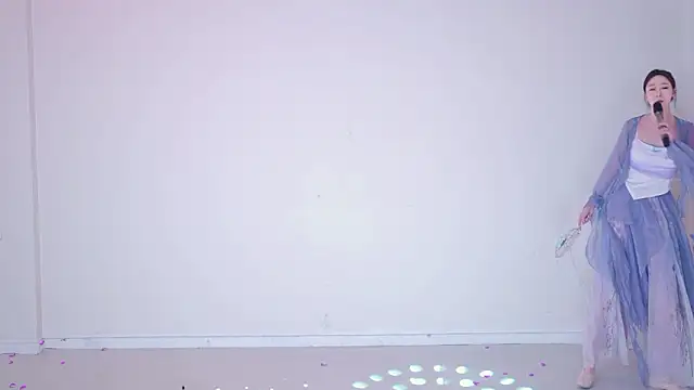 Chat XXX Live IVE-111