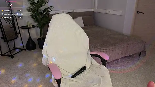 SarahWilsoon - GET NAKED BABY+ HARD PUSSY PLAY 😼❤️‍🔥