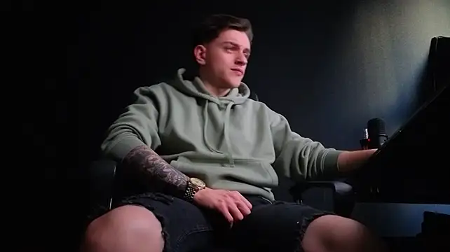 Chat XXX Live FelixStarkk