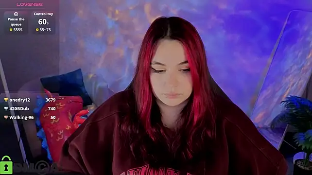 Mia_R0ss Chat XXX in diretta