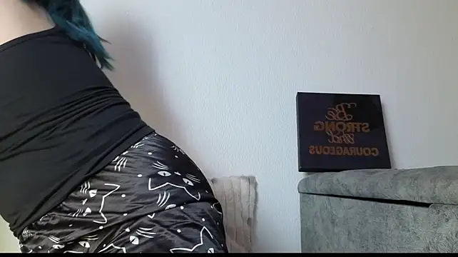 Chat +18 de Blueberry_gothic ao vivo