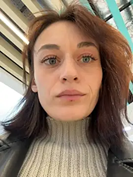 KattyMurr - Play with dildo
