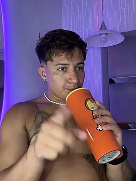 Hassbyd Live XXX Chat