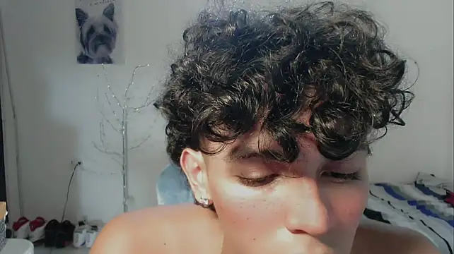 XXX chat uživo modela FUNNY_DICK_