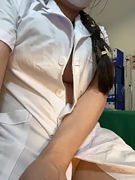 Secretly_masturbating - orgasm in the clinic,クリニックでのオーガズム