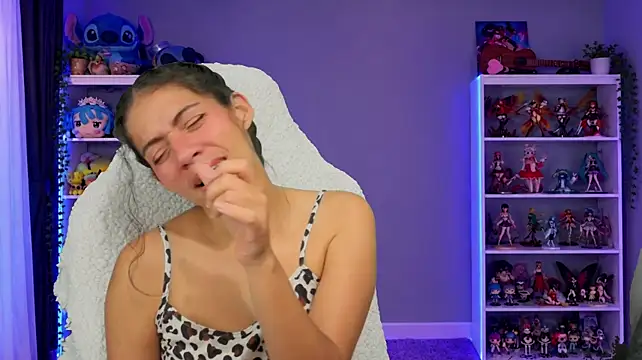 daniela_rivasthl élő XXX-chatje