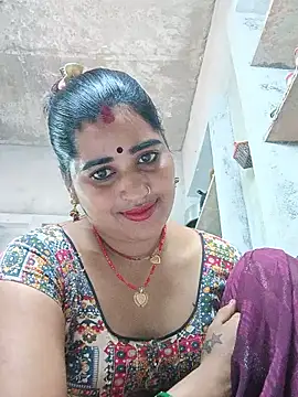 Hot_kamla