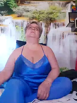 QueenPammy1's Live XXX Chat