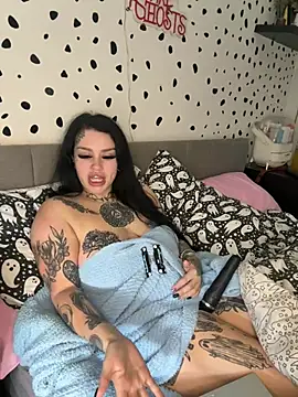 Chatroom XXX en direct de tempzzz12