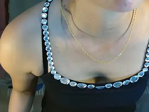 HelenaM's Live XXX Chat