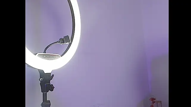XXX chat uživo modela Kairo_Tentation