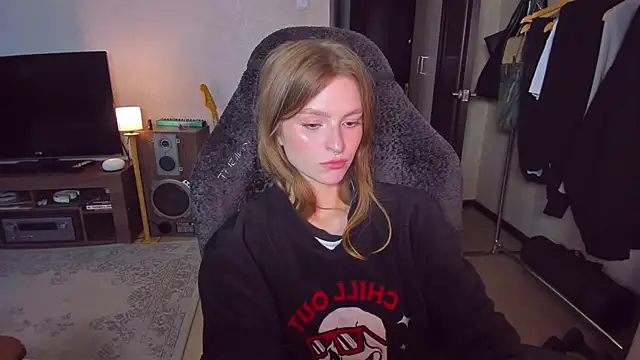 Chat +18 de MollyRufous ao vivo