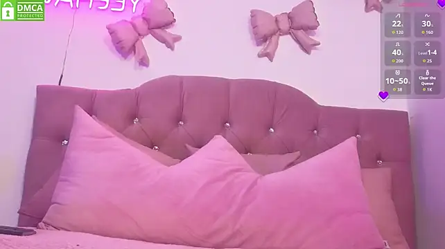 LAINEY_TAY - Dancing sexy + panty off