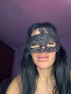 Blackladyhot - Due dita nel culo
