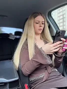 Czat XXX na żywo – Love_Bri