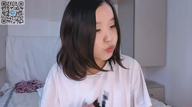 Oohannii - masturbate wet pussy