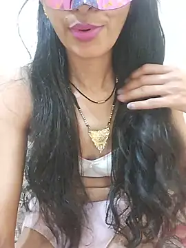 Chat +18 de Nandinip2706 ao vivo