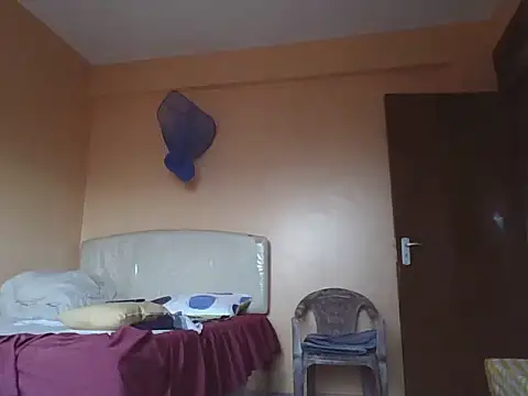 Pinky-lips - dildo ride show