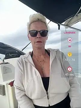 German_Milf live XXX chat