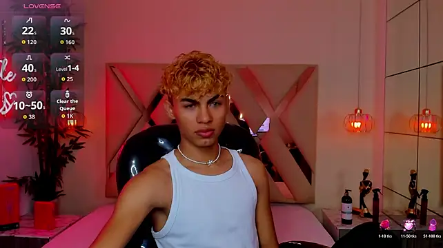 Anyelo_Twink Webcam-Show