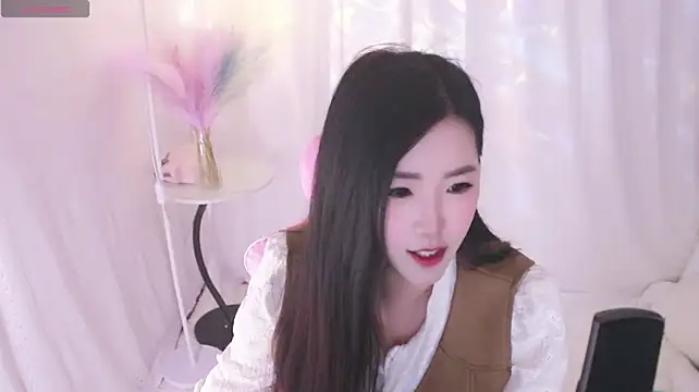 Tingtingz2026's Live XXX Chat