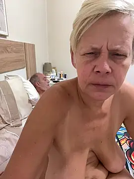 VyC7564 XXX чат на живо