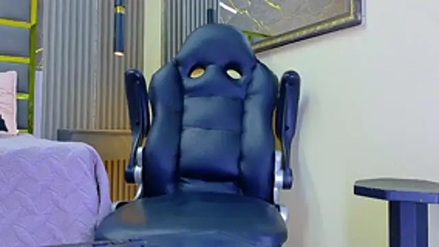 צ'אט XXX בשידור חי של ALANNFERRER