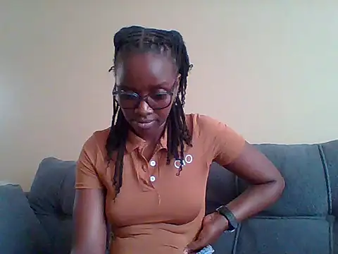 Chat +18 de sexy_darleen23 ao vivo