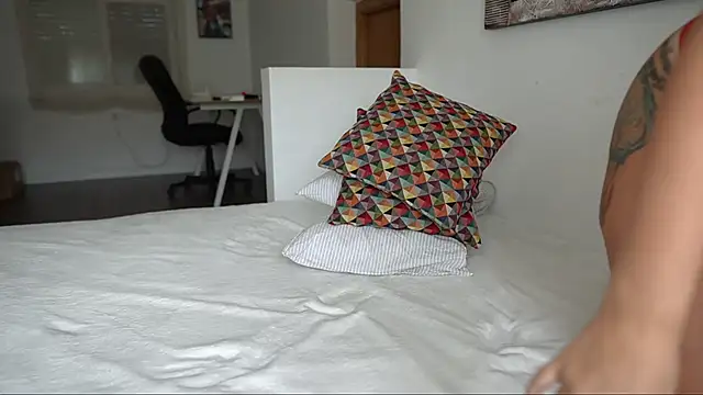 Miss_juliaa - squirt