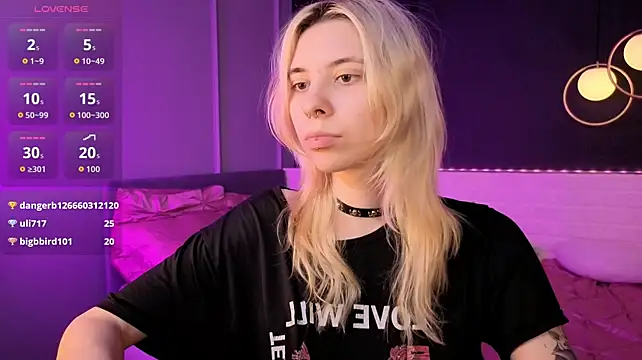 Онлайн чат XXX Camilla_Evers