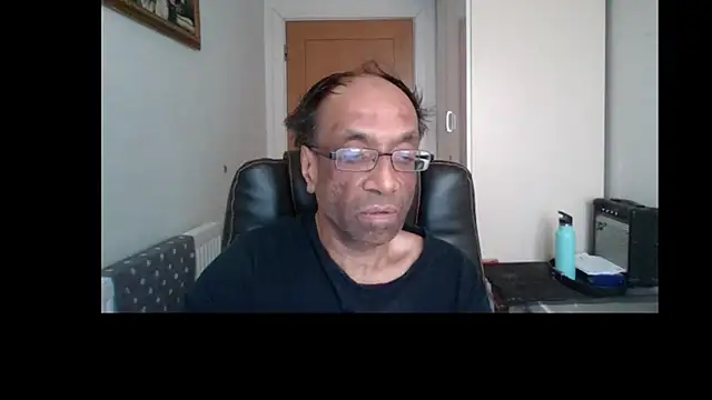 rauncher1 Chat XXX in diretta