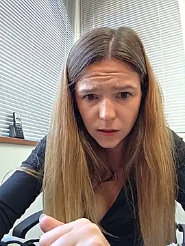 Lucie_mehott - 3 VIDÉOS HOT 🎁